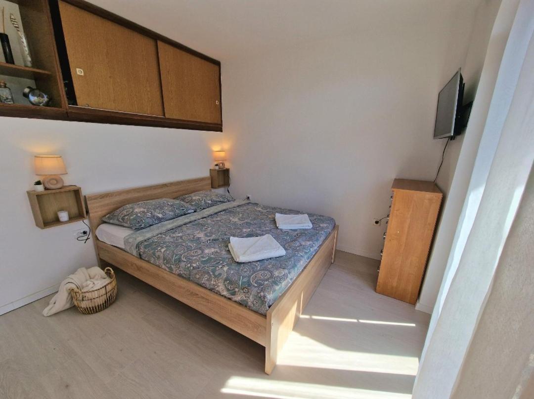 Studio Apartman Karla Rijeka Eksteriør billede